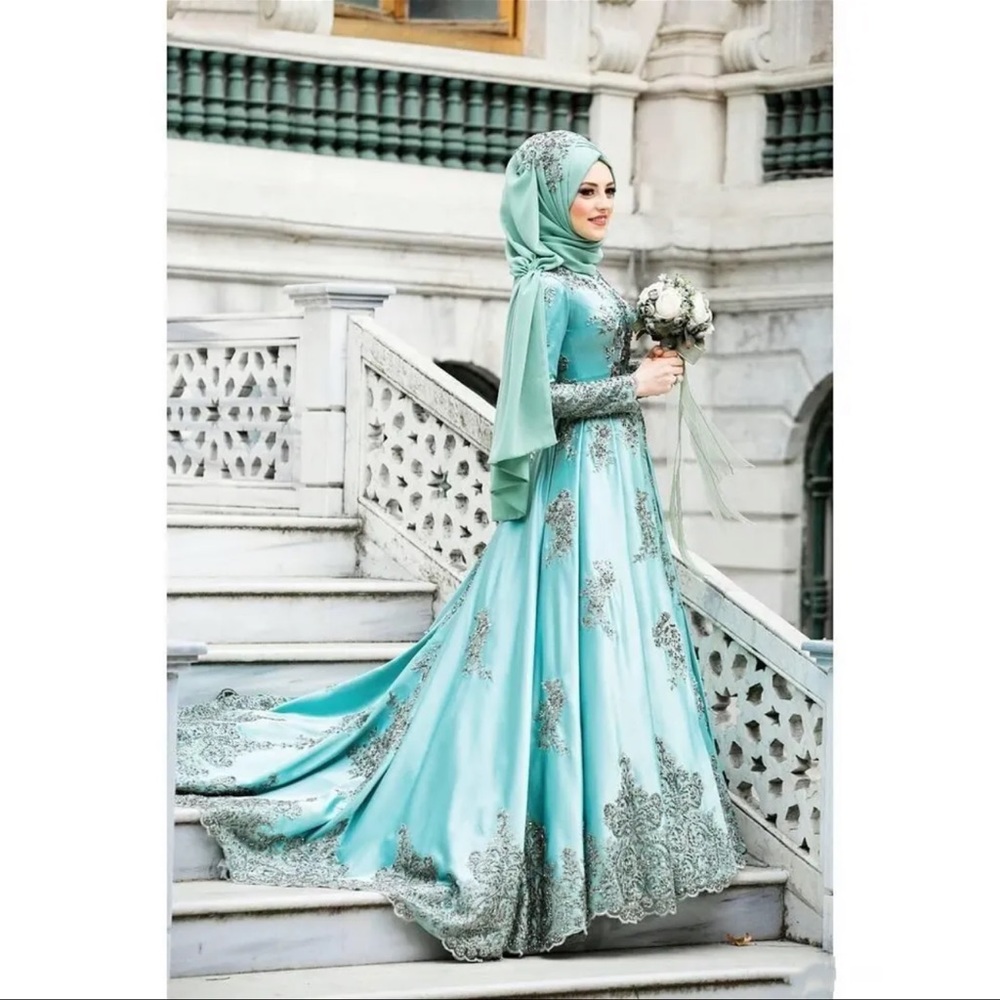 Beautiful blue prom/formal Islamic gown